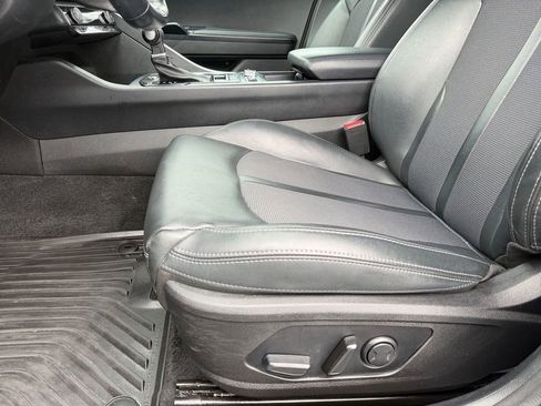 Used 2022 Kia K5 GT-Line image 11