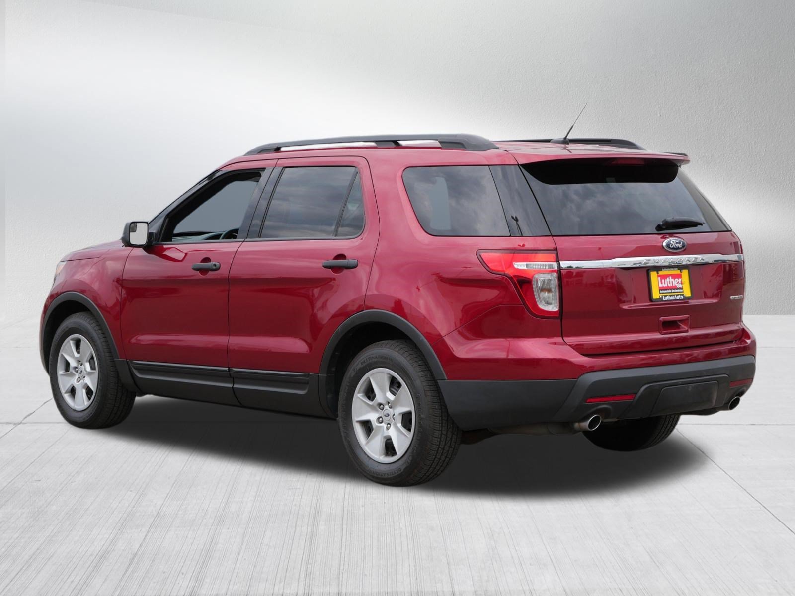 Used 2013 Ford Explorer FWD w/ Class III Trailer Tow Pkg image 5