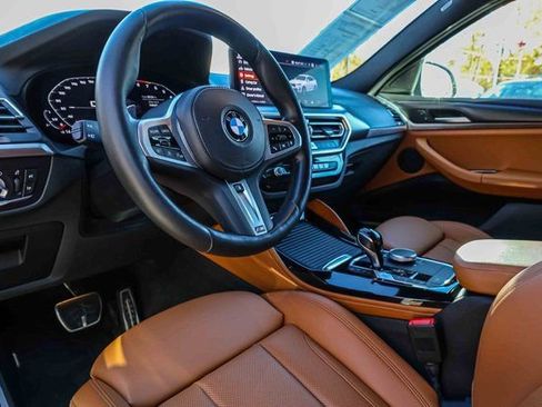 Used 2023 BMW X4 xDrive30i w/ M Sport Package image 7