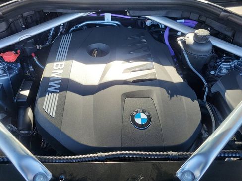 New 2026 BMW X5 xDrive40i w/ Climate Comfort Package image 36