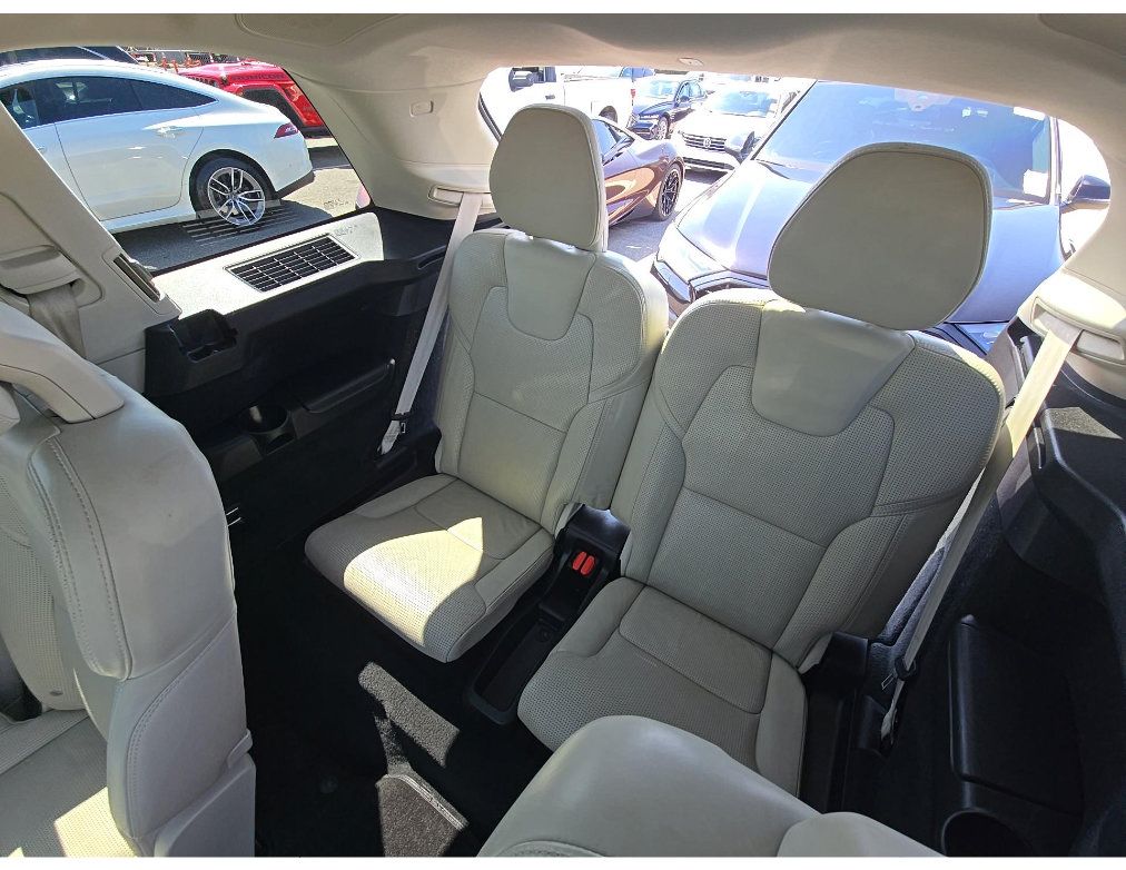 Used 2020 Volvo XC90 T8 Inscription AWD/4WD image 10