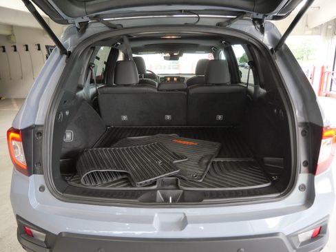 Used 2022 Honda Passport TrailSport image 18
