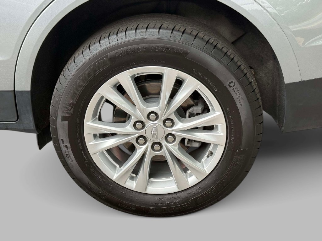 Used 2024 Cadillac XT5 Luxury w/ LPO, Floor Liner Package AWD/4WD image 13