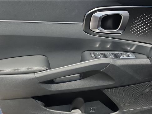 New 2026 Kia Sorento S w/ S Panoramic Sunroof Package FWD image 17