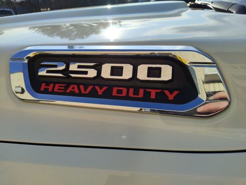 Used 2020 RAM 2500 Limited image 9