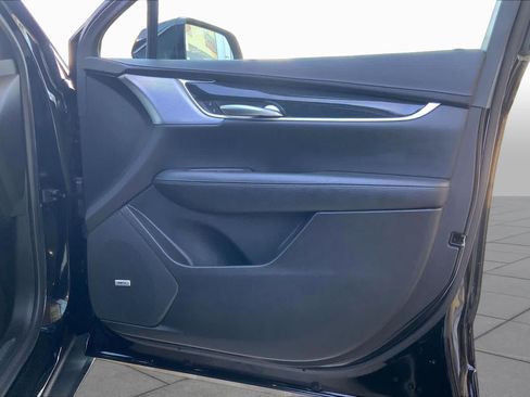 Used 2020 Cadillac XT5 Premium Luxury AWD/4WD image 23