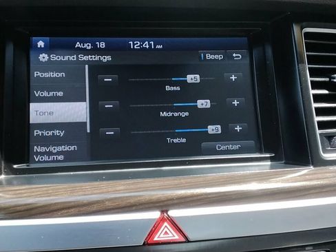 Used 2019 Genesis G80 3.8 AWD/4WD image 23