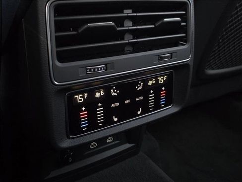 New 2026 Audi Q7 Premium Plus image 19