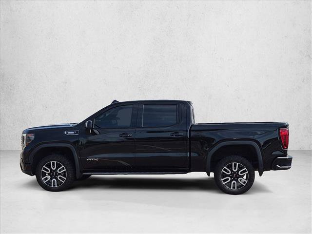 Used 2022 GMC Sierra 1500 AT4 w/ AT4 Premium Package AWD/4WD image 5