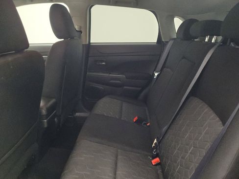 Used 2020 Mitsubishi Outlander Sport ES FWD image 18
