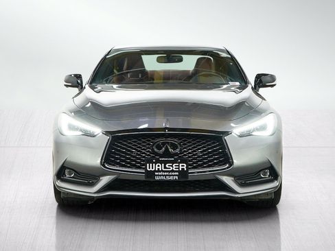 Used 2022 INFINITI Q60 Red Sport 400 AWD/4WD image 9
