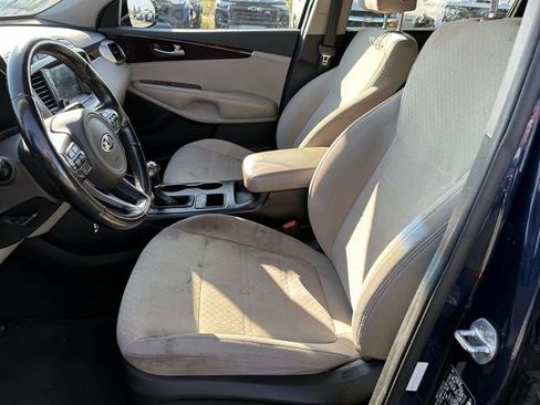 Used 2018 Kia Sorento LX image 15