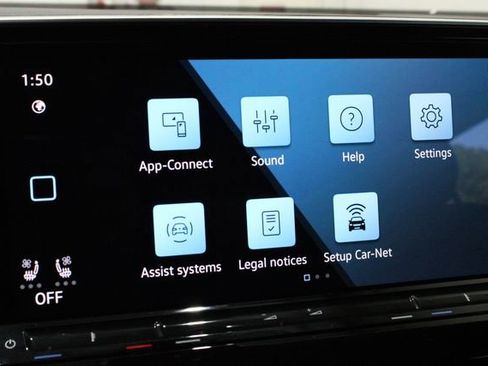 Used 2024 Volkswagen Atlas SE image 34