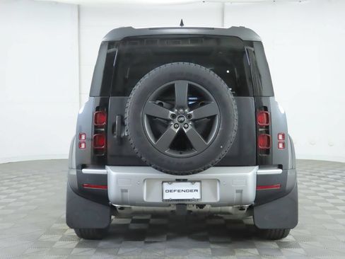 Used 2025 Land Rover Defender 110 S AWD/4WD image 6