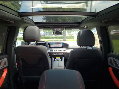 Certified 2025 Mercedes-Benz GLE 63 AMG S image 9