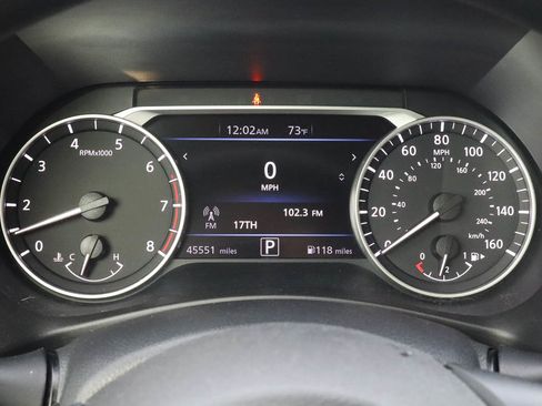 Used 2024 Nissan Sentra SV image 27