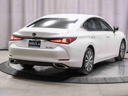 Used 2019 Lexus ES 350 image 4