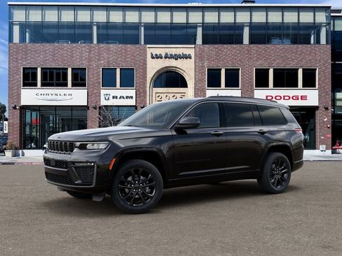 New 2026 Jeep Grand Cherokee L Limited image 2