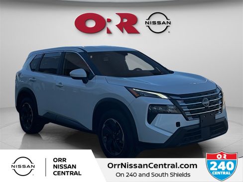 New 2024 Nissan Rogue SV image 3