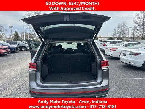 Used 2025 Volkswagen Atlas SE FWD image 13
