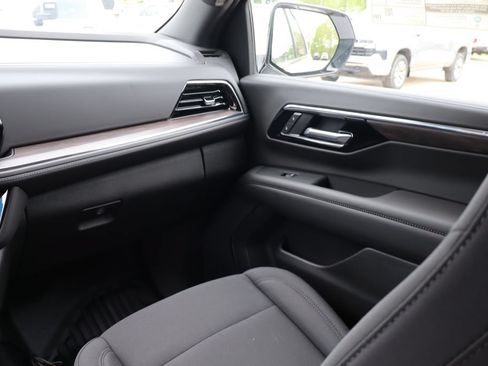 New 2025 Chevrolet Tahoe 4WD image 36
