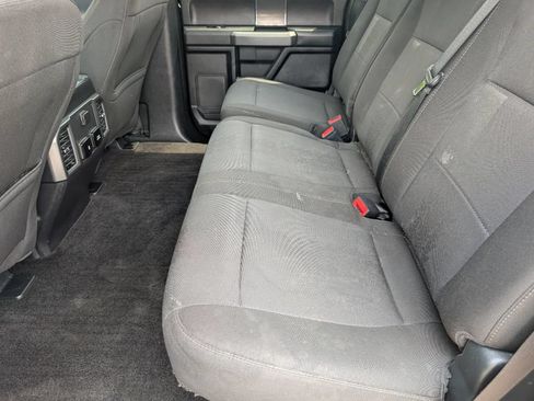 Used 2018 Ford F150 XLT w/ Equipment Group 302A Luxury RWD image 9
