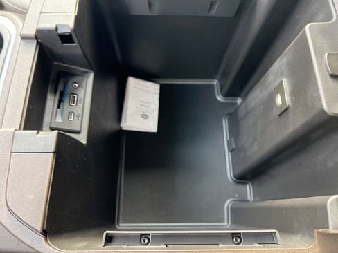 Used 2021 Chevrolet Silverado 1500 LTZ w/ Z71 Off-Road Package image 19