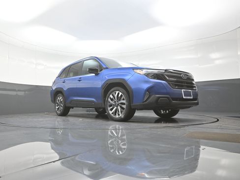 New 2026 Subaru Forester Touring AWD/4WD image 9