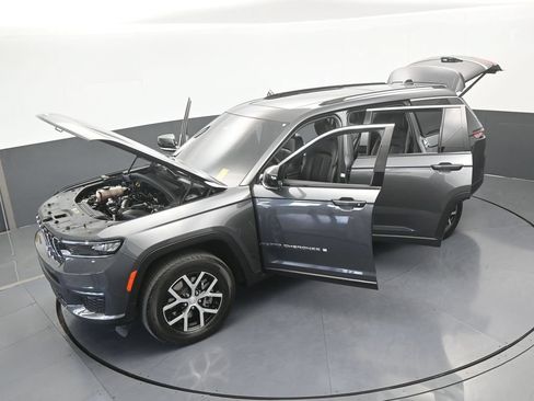 Used 2023 Jeep Grand Cherokee L Limited w/ Trailer Tow Group (B) RWD image 69