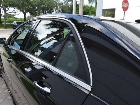 Used 2014 Mercedes-Benz E 250 BlueTEC Sedan image 31