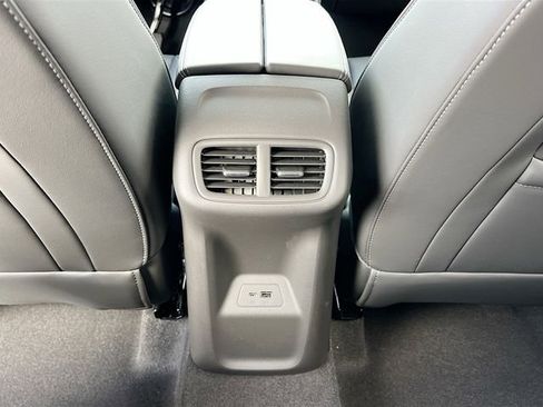 New 2026 Buick Envision Preferred image 18