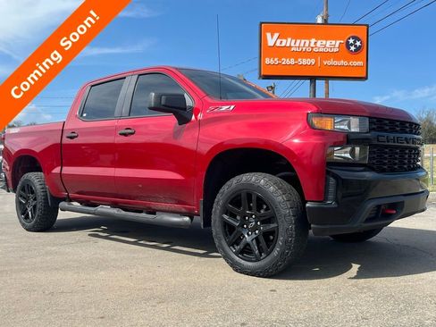 Used 2021 Chevrolet Silverado 1500 Custom Trail Boss w/ LPO, Dark Essentials Package image 1