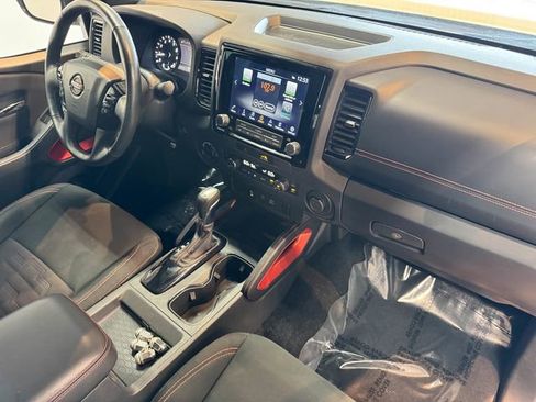 Used 2023 Nissan Frontier PRO-4X w/ Technology Package image 29
