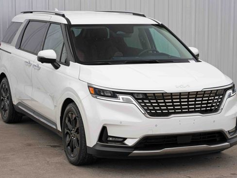 Used 2024 Kia Carnival SX image 56