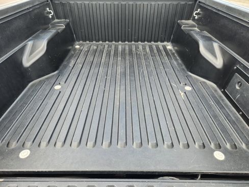 Used 2023 Toyota Tacoma SR5 RWD image 32