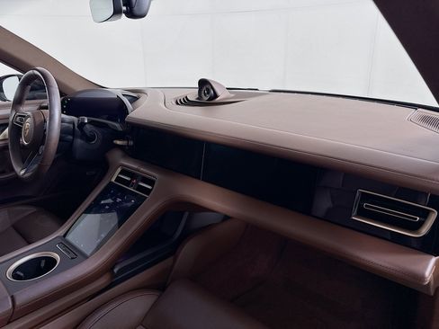 Certified 2020 Porsche Taycan 4S image 29