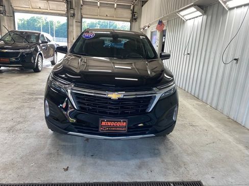 Used 2024 Chevrolet Equinox LT AWD/4WD image 4