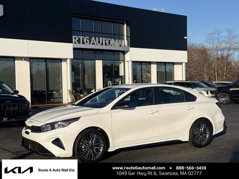 Used 2023 Kia Forte GT-Line image 1