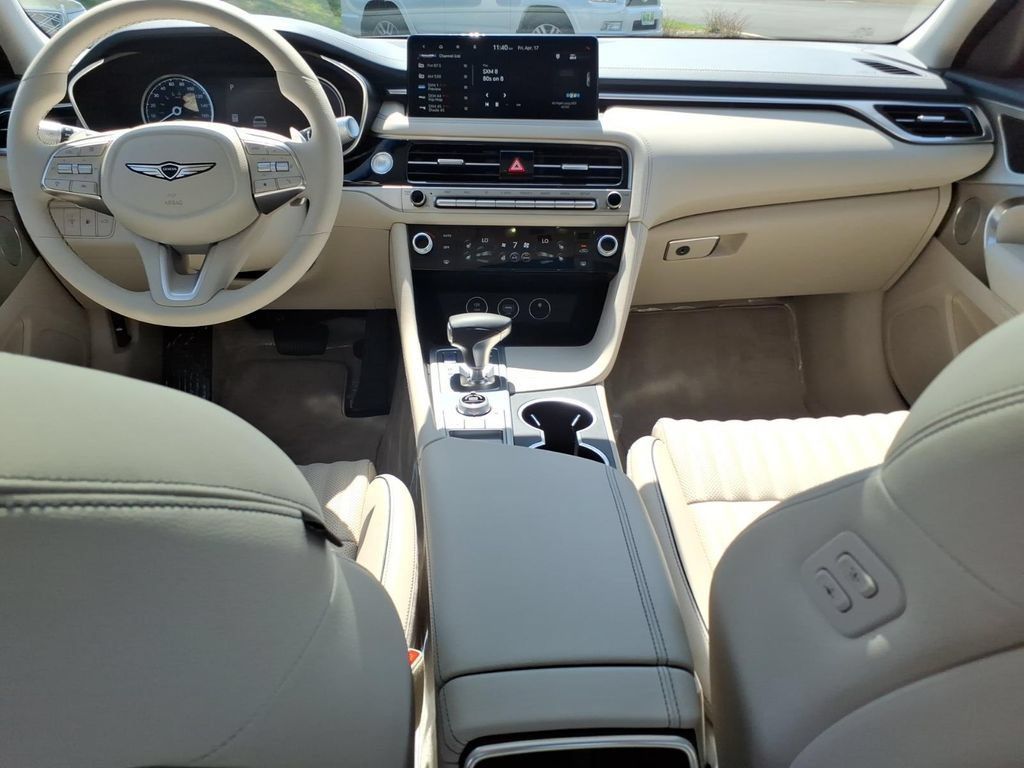 Used 2026 Genesis G70 2.5T Prestige RWD image 13