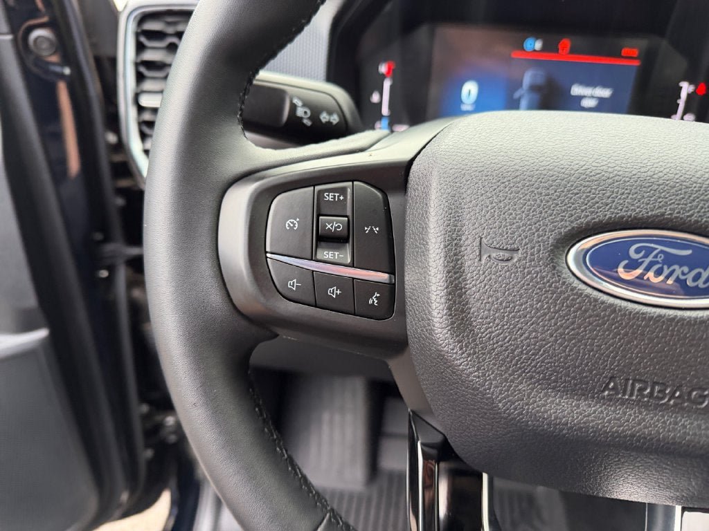 Used 2025 Ford Ranger XLT w/ Equipment Group 301A High AWD/4WD image 15
