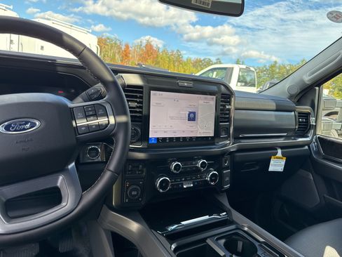 New 2026 Ford F250 Lariat w/ Lariat Ultimate Package image 20