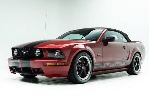 Used 2006 Ford Mustang GT Premium RWD image 12