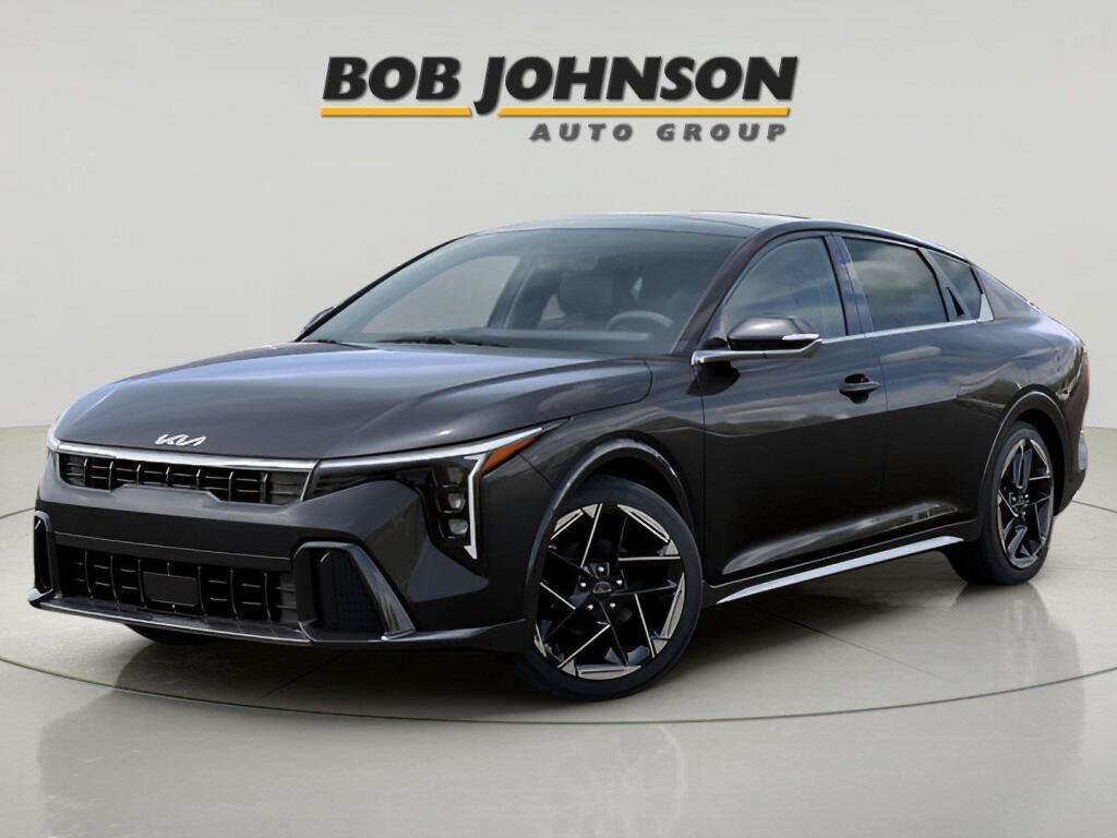 New 2026 Kia K4 GT-Line FWD image 3