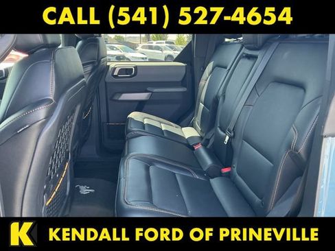 Used 2023 Ford Bronco Badlands w/ Sasquatch Package AWD/4WD image 30