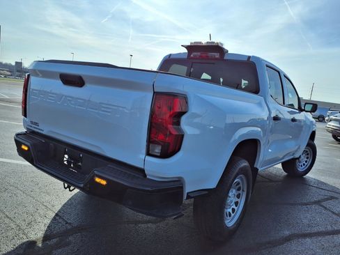 Used 2024 Chevrolet Colorado W/T w/ Technology Package image 29