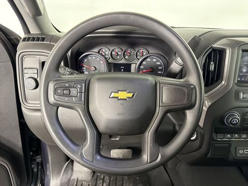 Used 2022 Chevrolet Silverado 1500 Custom image 21