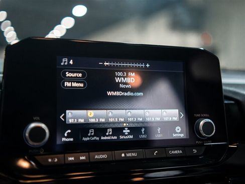 Used 2025 Nissan Pathfinder SV AWD/4WD image 24