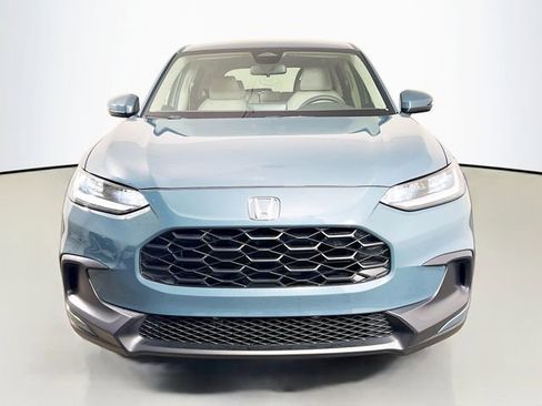 Certified 2024 Honda HR-V LX image 2