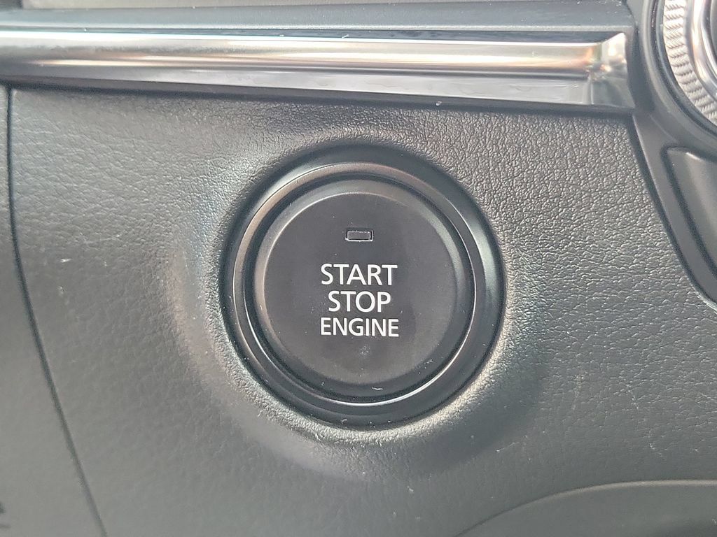 Used 2025 MAZDA MAZDA3 s FWD image 28