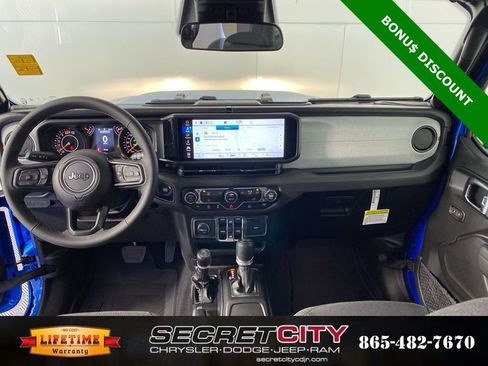 New 2026 Jeep Wrangler Unlimited Sport image 28